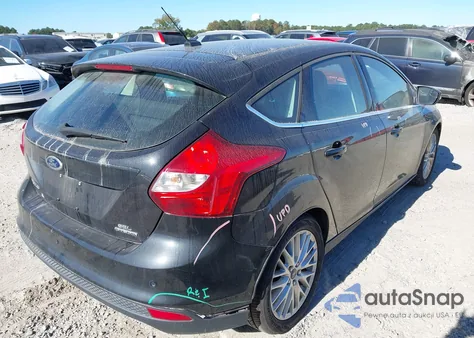 2012 Ford Focus Sel z USA, uszkodzony, nr VIN 1FAHP3M26CL441765